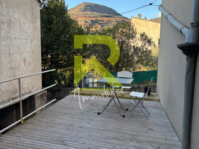 Charmante Maison de Village à Alissas — photo du bien