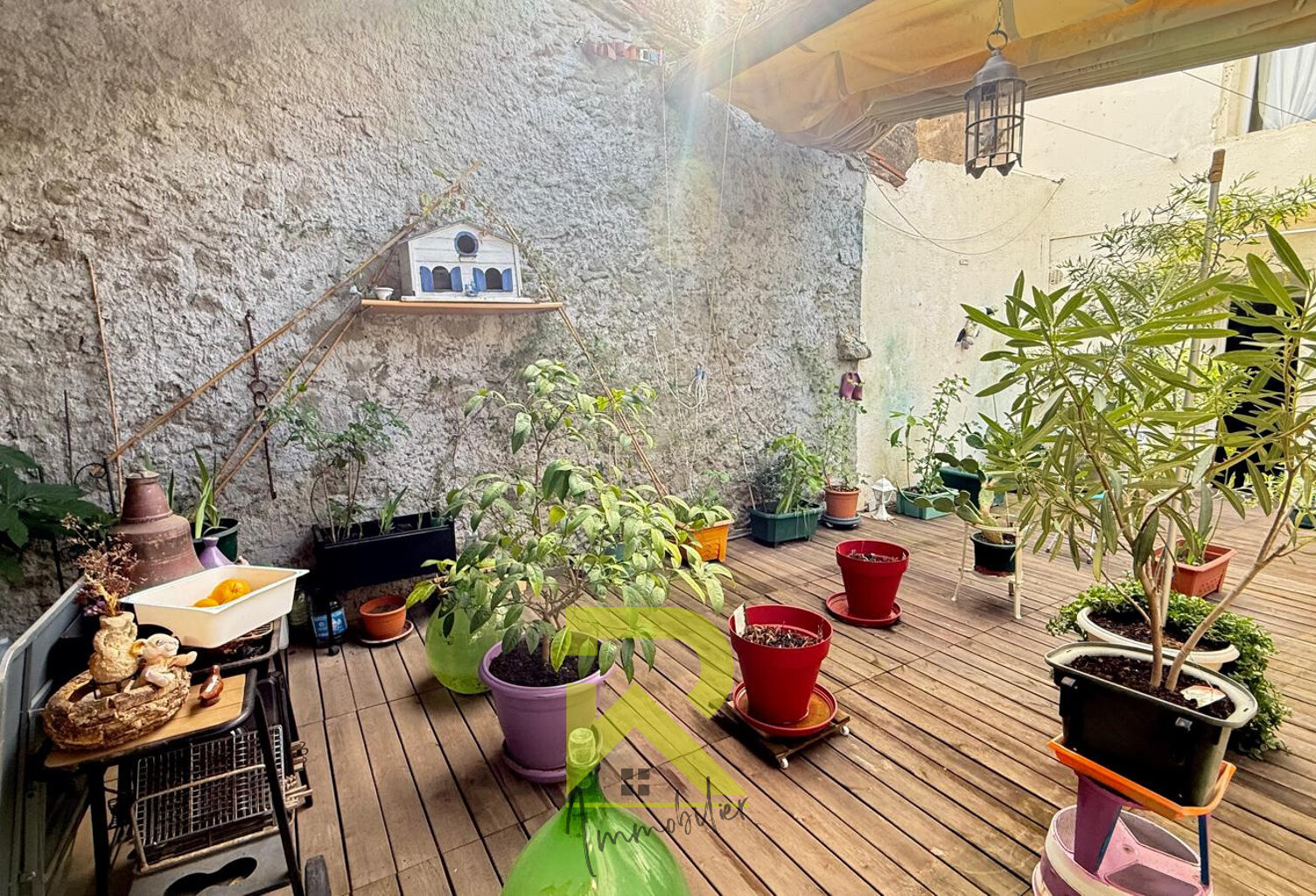 AGDE- Immeuble avec ascenseur privatif! — photo 1