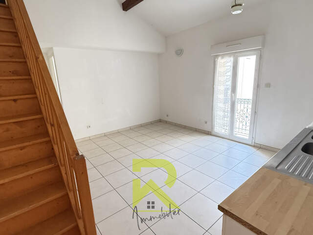 À acheter à Sérignan : appartement avec R Immobilier Pro Agd — photo du bien