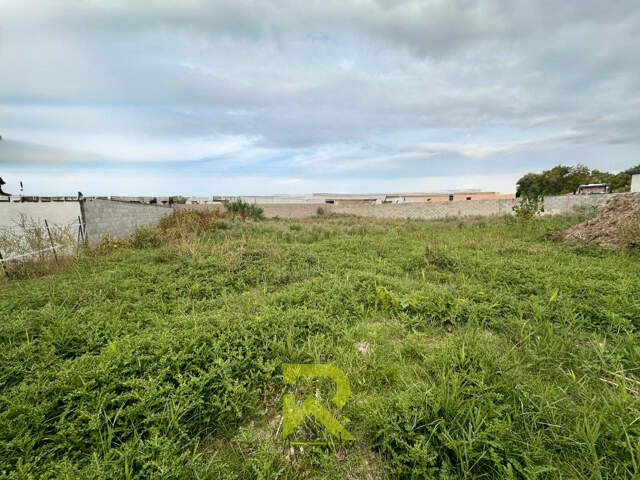 Grau D'Agde terrain viabilisé de 1000m2 Plat à 350m de la pl — photo du bien