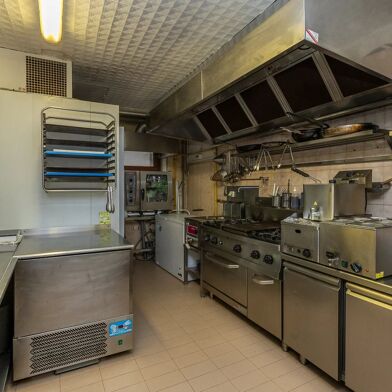 Commerce 7 pièces 195000 €