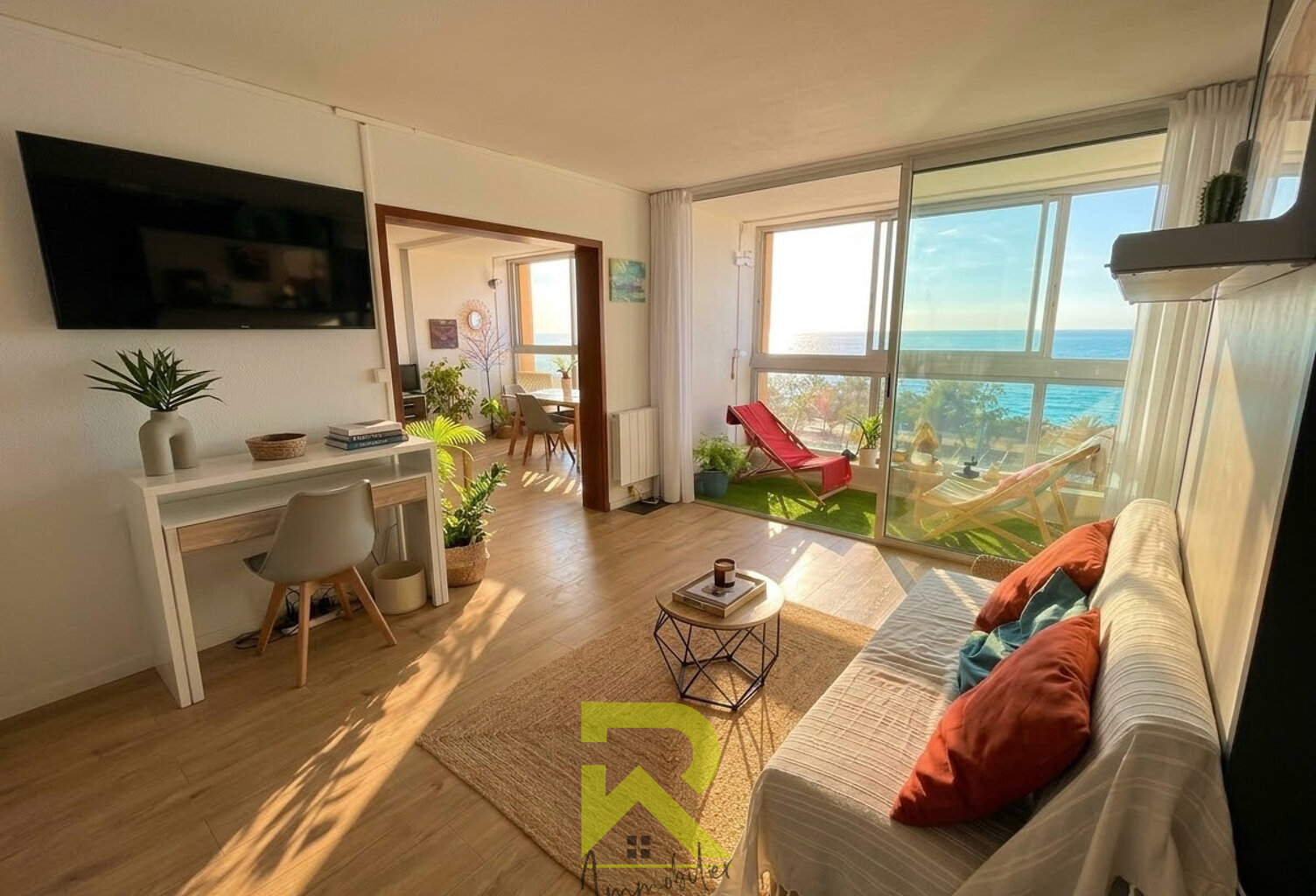 Appartement T2 avec une double vue Mer et ascenseur — photo 1