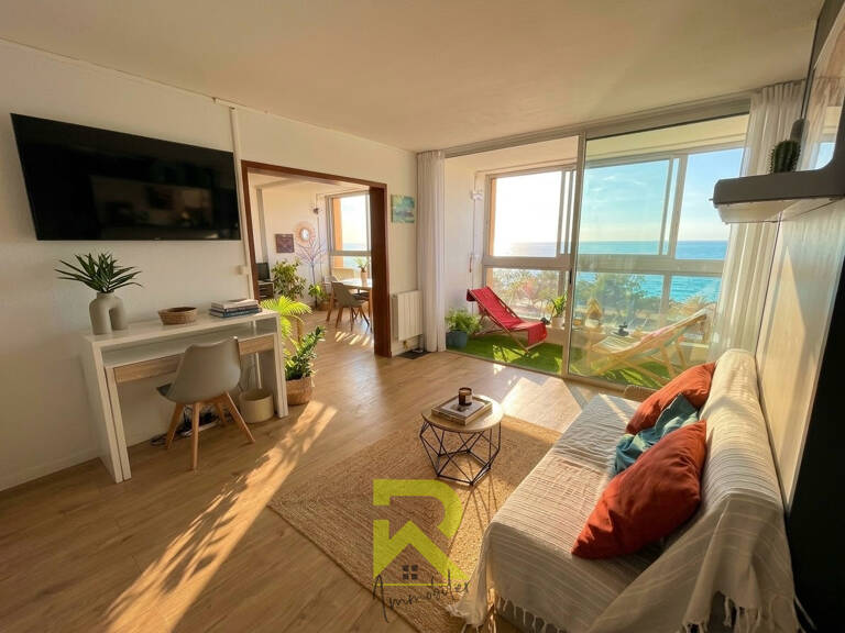 Appartement T2 avec une double vue Mer et ascenseur — photo 1