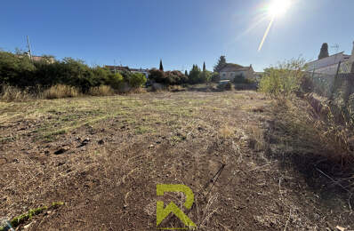 TERRAIN de 1215 M2 idéalement situé sur AGDE — photo du bien
