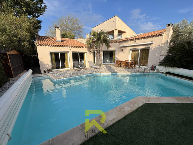 Superbe villa proche plage et centre — photo du bien