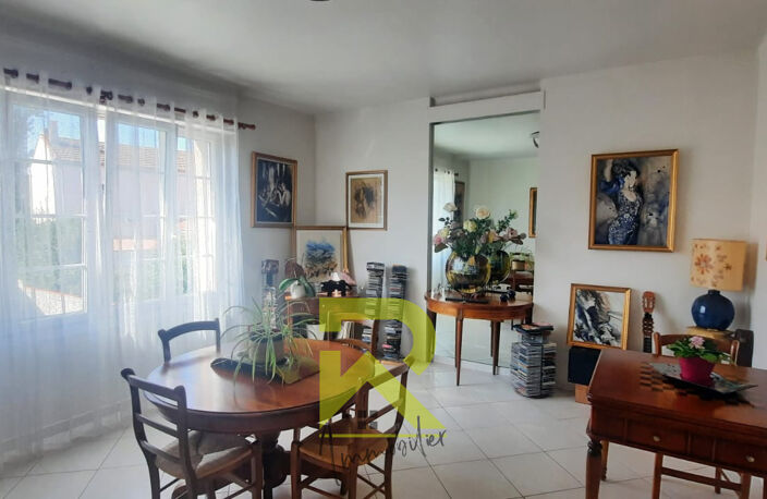 COUP DE COEUR ! Maison et T3, 168m2 , piscine , clôturée — photo 4