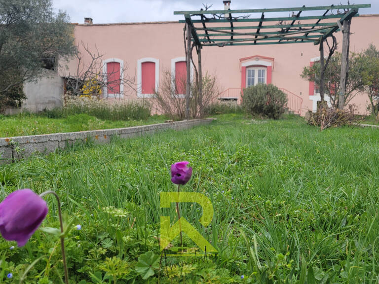 PIEUSSE - A VENDRE - Maison familiale T4 avec 3 chambres, ja — photo 1