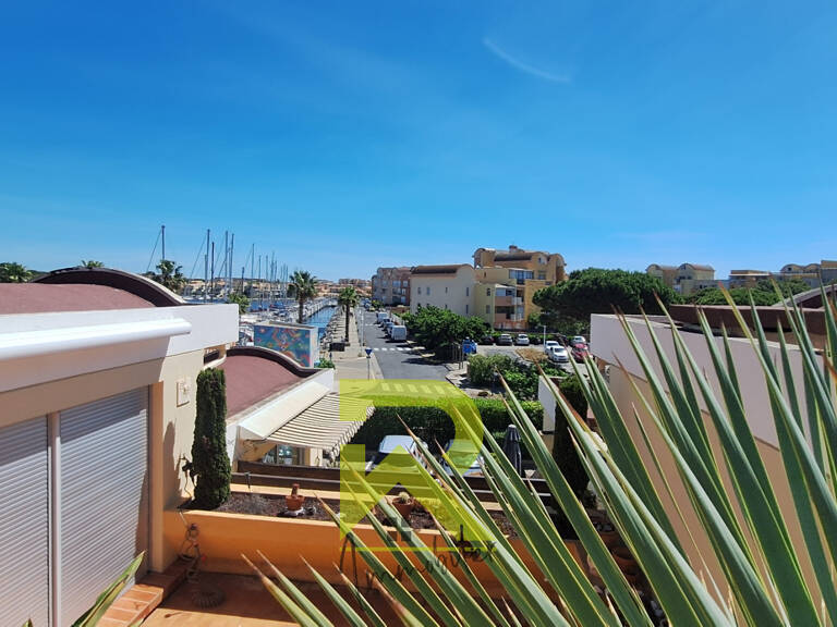 Bel appartement 4 pièces  en split-level à GRUISSAN — photo 1