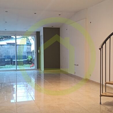 Maison 3 pièces 150000 €