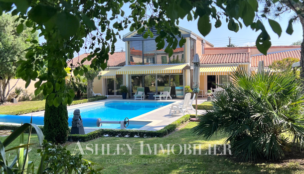 Villa / Maison 7 pièces  à vendre Rochelle (La) 17000