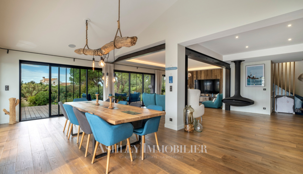 Villa / Maison 9 pièces  à vendre Rochelle (La) 17000