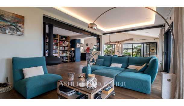 Villa / Maison 9 pièces  à vendre Rochelle (La) 17000