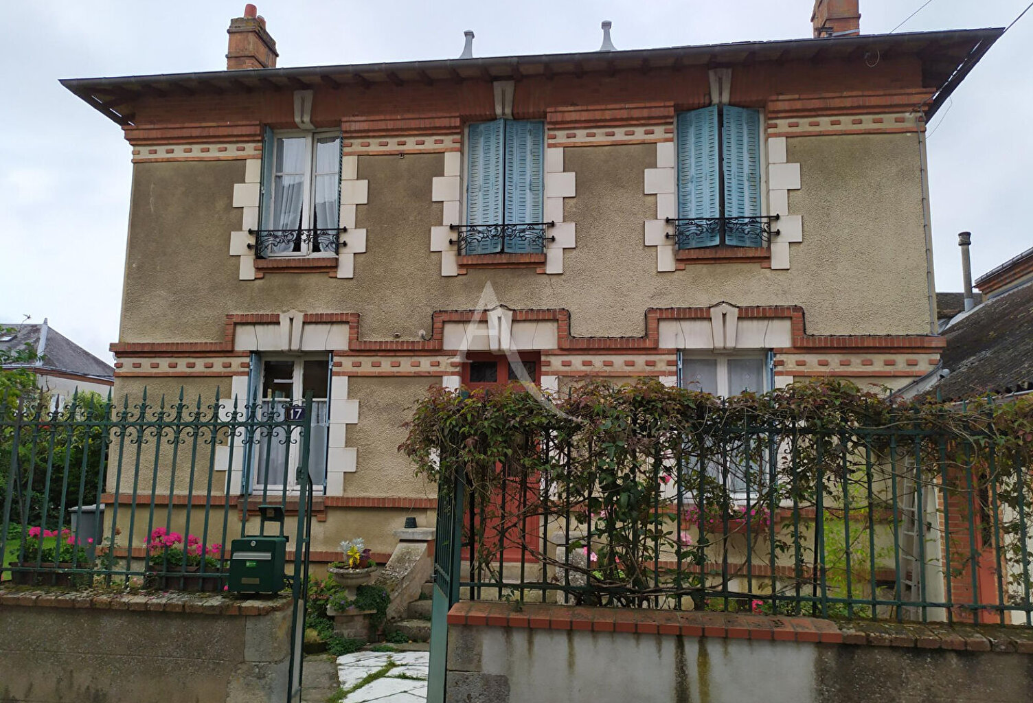 Maison  4 pièce(s) — photo 1
