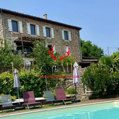 Maison 15 pièces 1575000 €