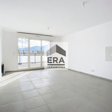 Appartement 4 pièces 1290 €