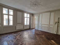 F2 RENOVE 65M² - ROUEN RUE DU VIEUX PALAIS — photo 2