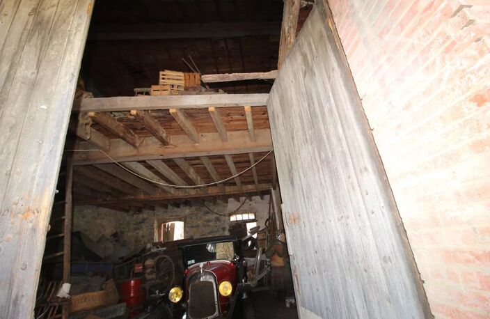 A vendre une grange de 98 m² au sol sur 2 niveaux — photo 3