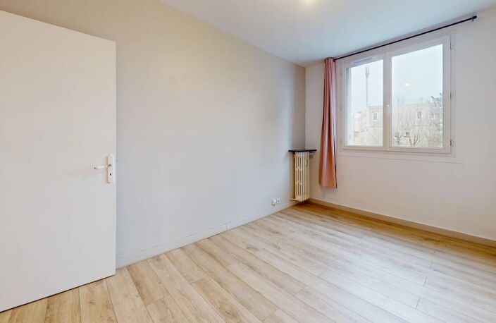 A LOUER - Appartement 3 pièces avec parking situé à CHARTRES avec chauffage compris — photo 5