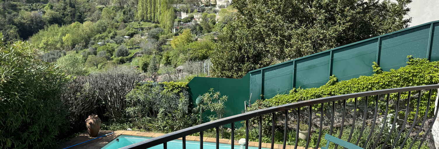 Maison 2 Pièces 66 m² à vendre à Le Broc (06510)