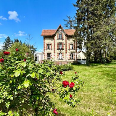 Maison 9 pièces 380000 €