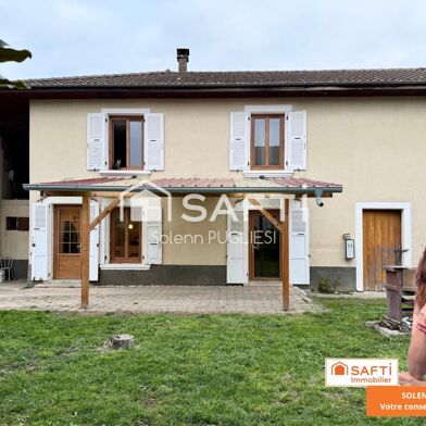 Maison 4 pièces 245000 €