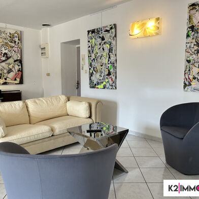 Appartement 4 pièces 142000 €