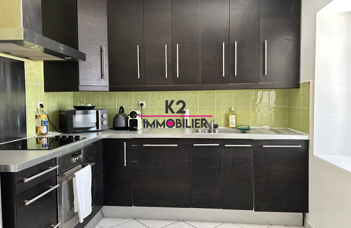 APPARTEMENT DE 69,79 m² — photo 3