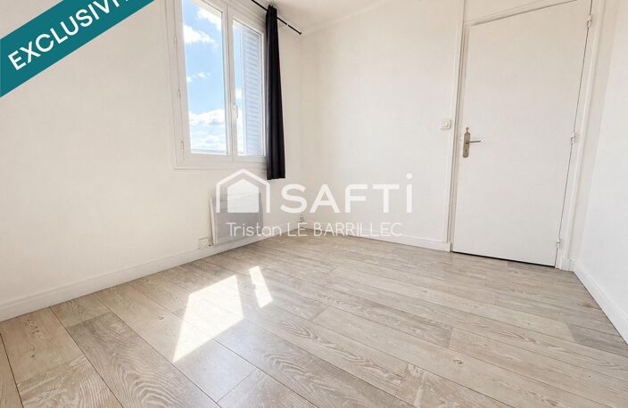 T3 lumineux avec ascenseur, terrasse et vue dégagée — photo 4