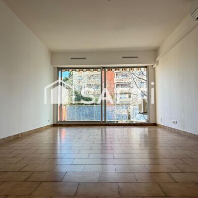 Appartement 3 pièces 220000 €