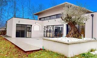 Maison 8 Pièces 153 m² à vendre à Arsac (33460)