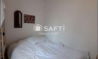 Immeuble  50 m² à vendre à Évron (53600)