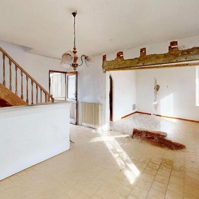 Maison 4 pièces 130000 €