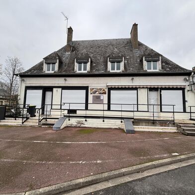 Commerce  158000 €