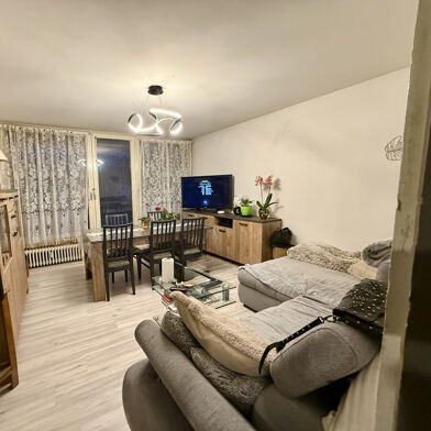 Appartement 3 pièces 127200 €