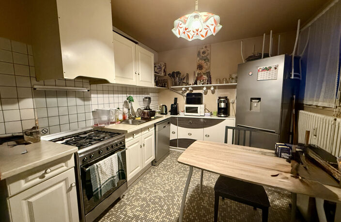 Cluses La Sardagne T3 de 77m2 pour investisseur — photo 4