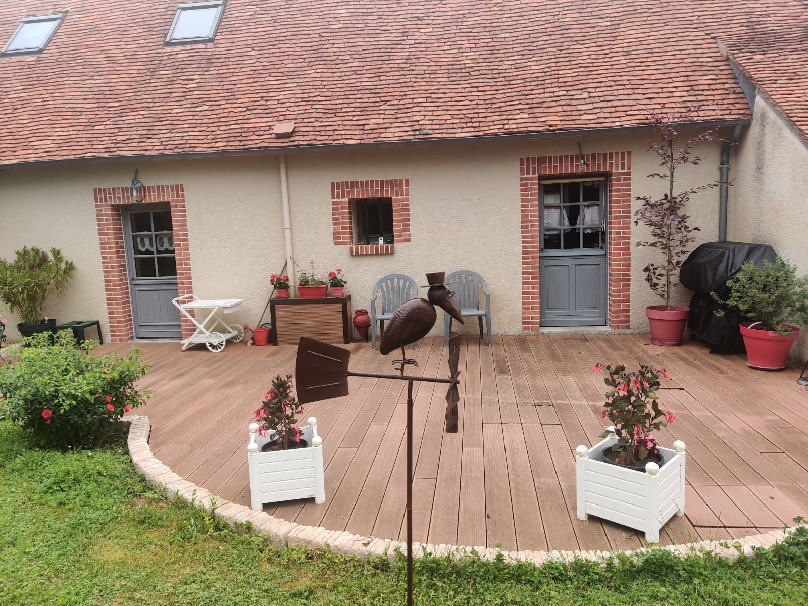 LONGERE RESTAUREE A LA CAMPAGNE
