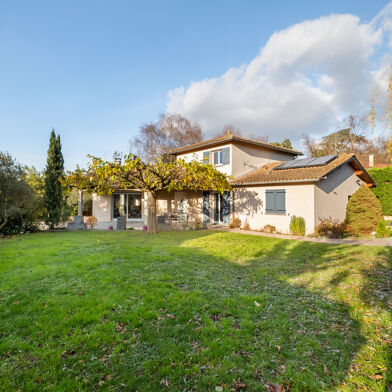 Maison 6 pièces 599000 €