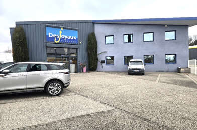 Commerce  1650000 €