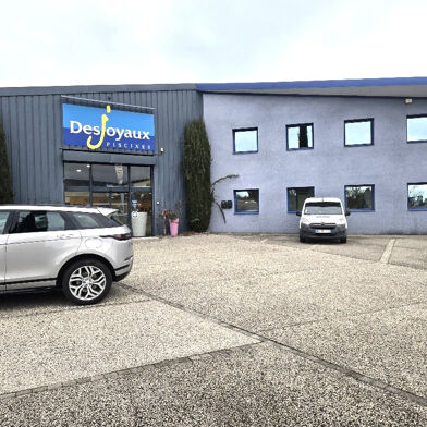 Commerce  1650000 €