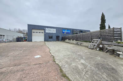 Commerce  1650000 €