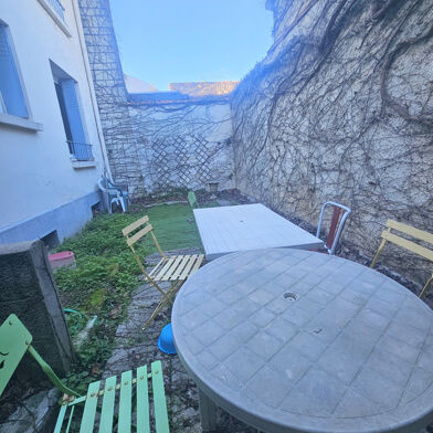 Appartement 3 pièces 190000 €