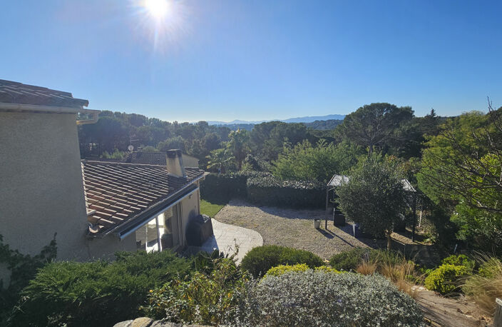 FREJUS, superbe villa avec piscine dans domaine sécurisé — photo 2