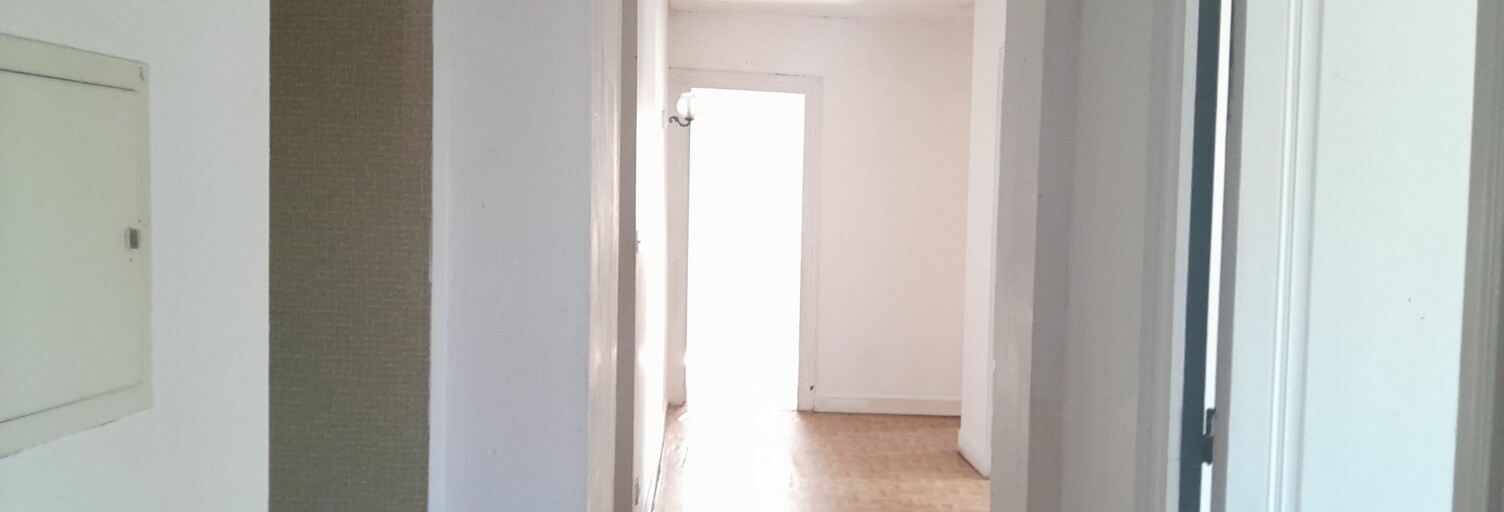 Immeuble  350 m² à vendre à Lamothe-Montravel (24230)