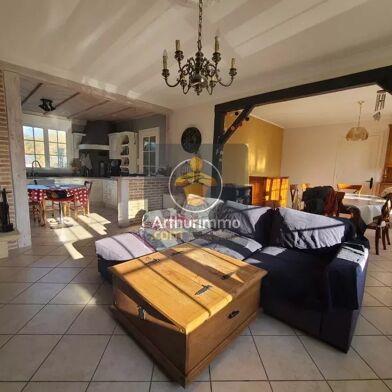 Maison 5 pièces 314000 €