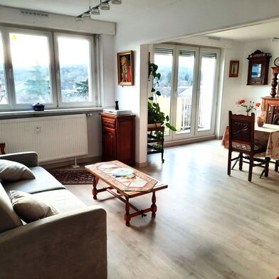 Appartement 4 pièces 173300 €