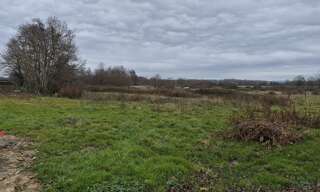 Terrain  1717 m² à vendre à Saint-Nizier-le-Désert (01320)