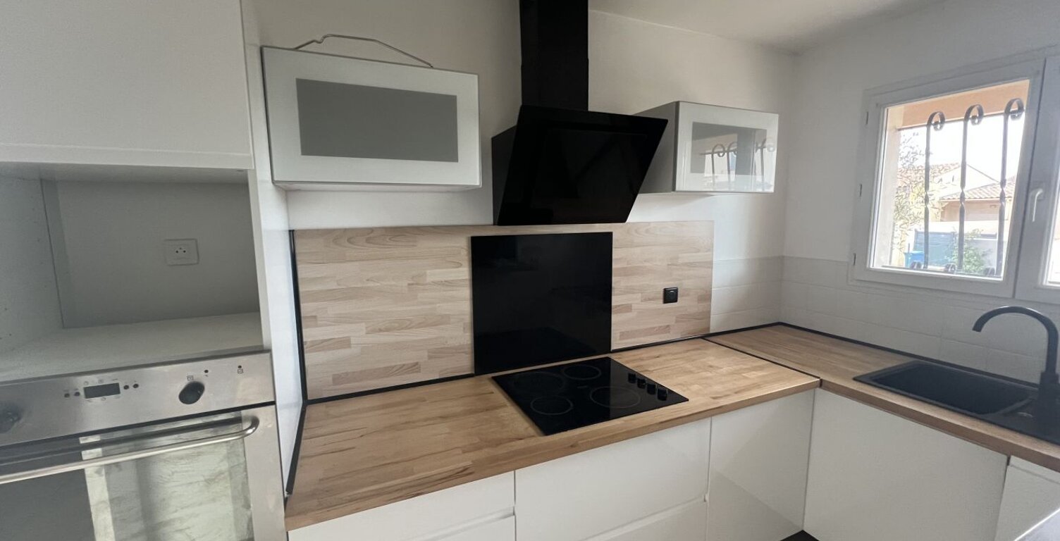 Maison avec grand garage et jardin — photo 1