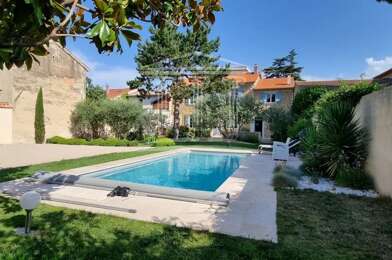 Maison 6 pièces 550000 €