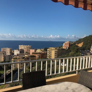 Appartement 2 pièces 820 €