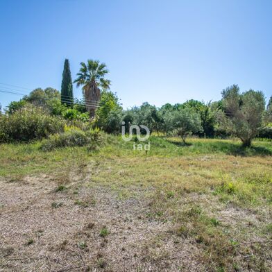 Terrain  230000 €